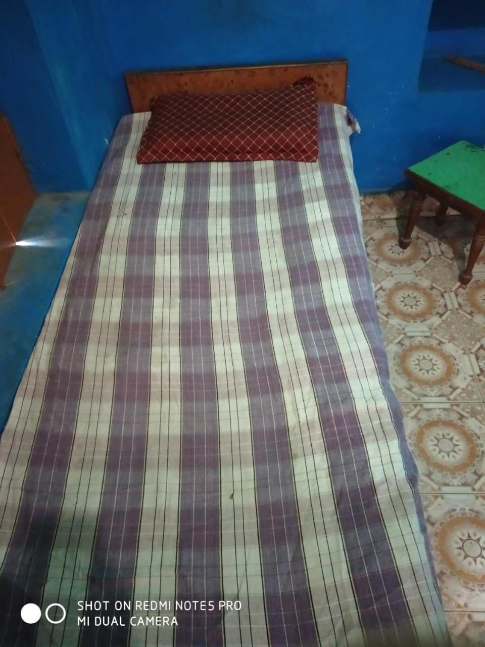 Hotel Yatri Niwas Varanasi Luaran gambar